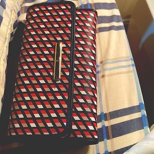 Wallet in perfect condition,